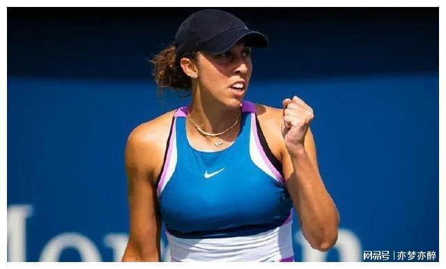 中的皮球碰 中的皮球碰