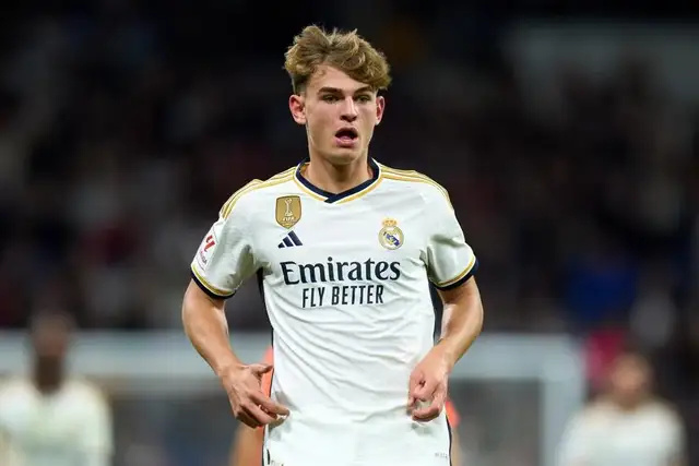 郑钦文领跑 郑钦文领跑