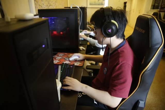 据多方消息